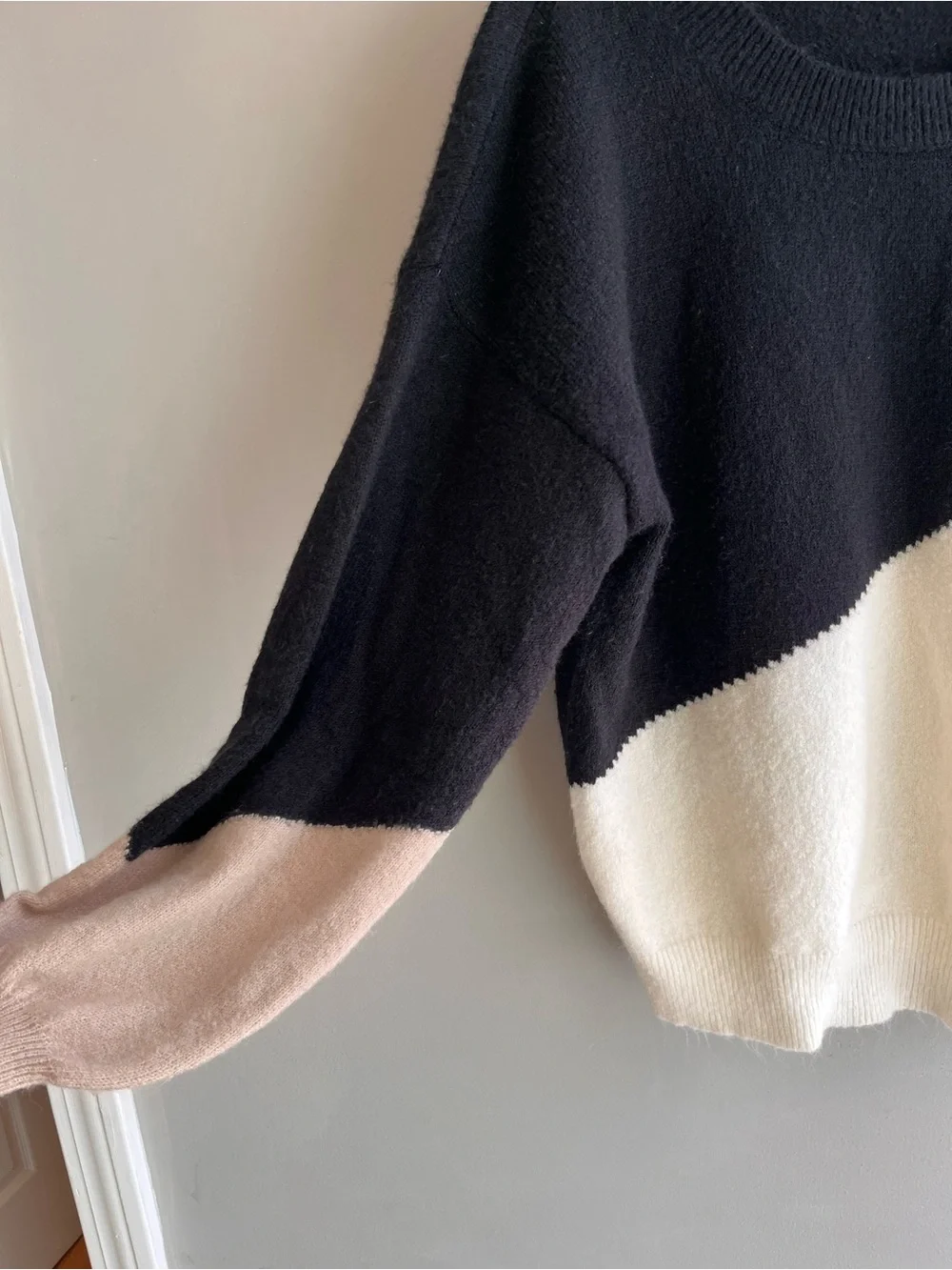 Blu Pepper Diagonal Colorblock Crewneck Sweater in Black, Cream & Light Pink - Picture 4 of 8